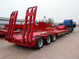 低平板半挂车